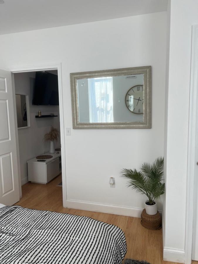 Conveniently Located 10 Minutes From Center Philadelphia! Luxurious 1-2 Bedroom Available Now * Philadelphia